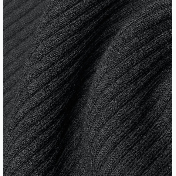 ARITZIA BLACK LONG SLEEVE CUT OUT DRESS - Picture 2 of 4